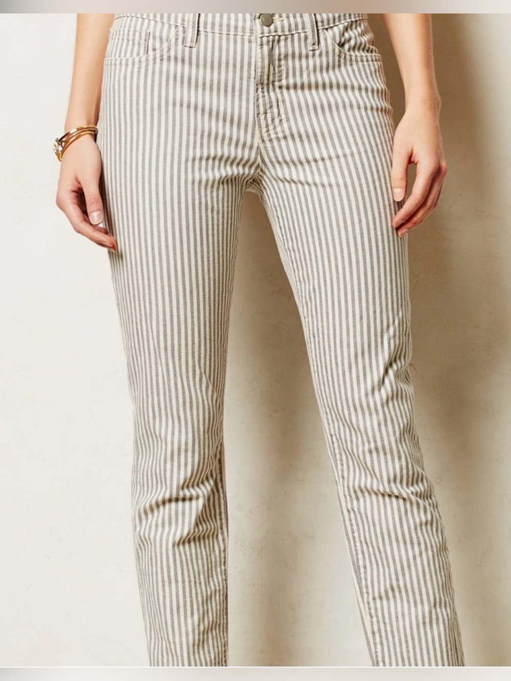 Anthropologie Level 99 Lily Skinny Straight Striped Jeans Blue White Size 26